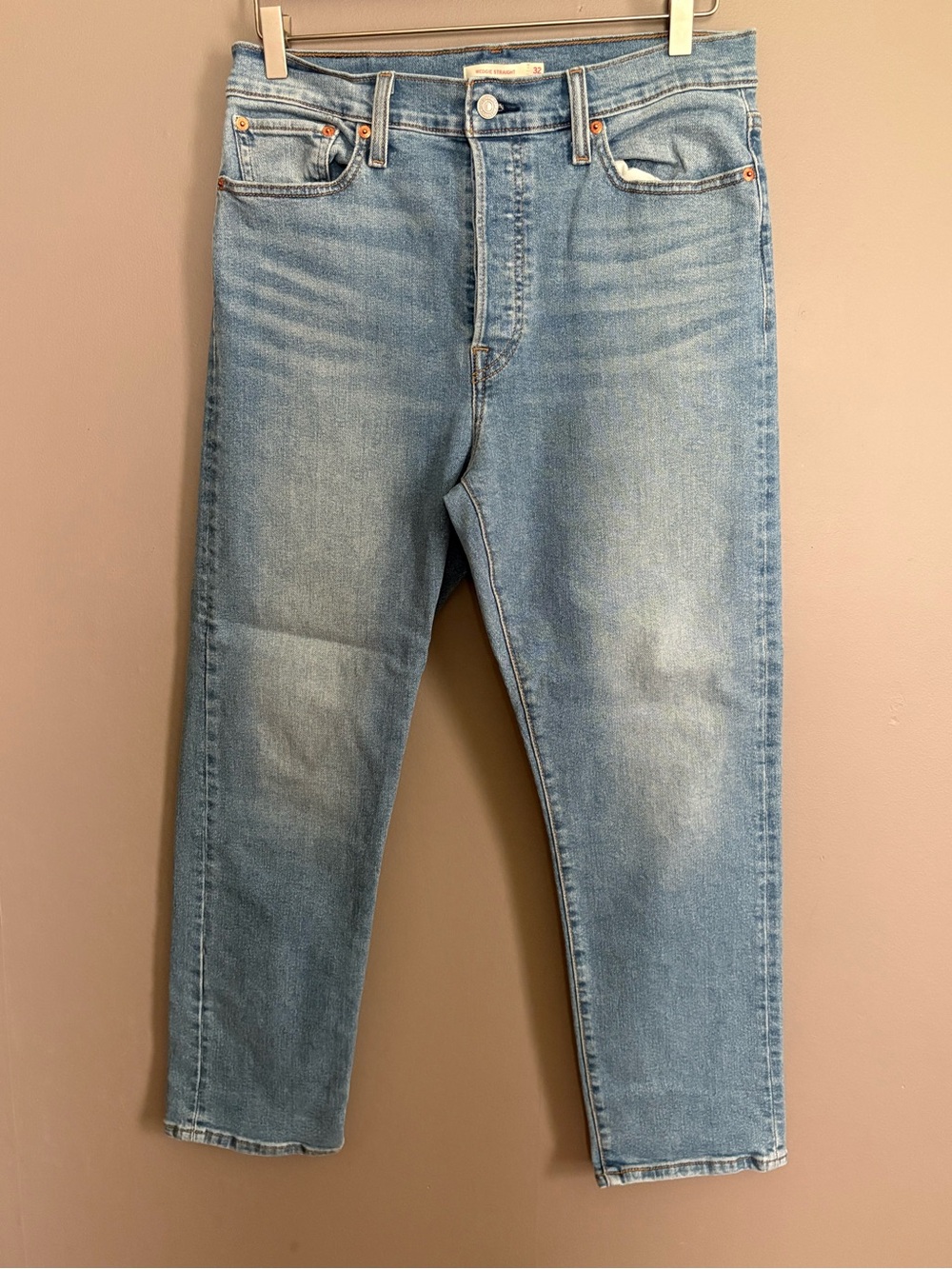 Levi's Wedgie Straight Jeans Size 32